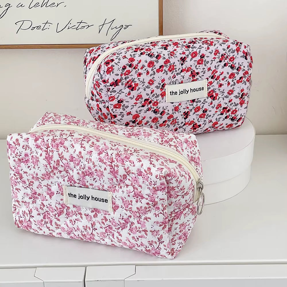 Fashion Flower Quilted Makeup Storage Bag Portable Travel Organizer Cosmetic Toiletry Pouch Cute Make up Handbag Floral Bags