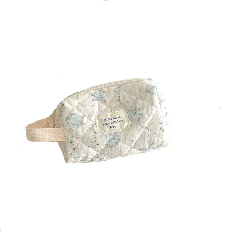 Vintage Flower Women Makeup Bag Portable Ladies Cosmetic Travel Storage Bags Handbags Large Capacity Quilted Cotton Tote Pouch