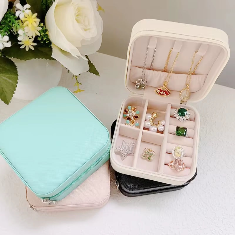 Portable Jewelry Storage Box 2023 New High-End Exquisite Large Capacity Travel Jewelry Bag Jewelry Box Organizer